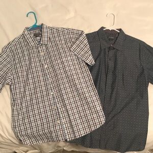 Pair of van heusen short sleeve slim button size L